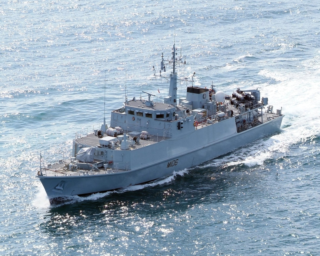 Royal Navy Mine Warfare Vessels photo prints and framed prints