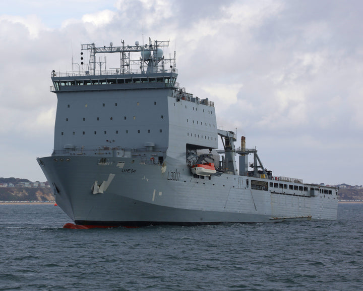 RFA Lyme Bay L3007 Royal Fleet Auxiliary Bay class auxiliary dock landing ship Photo Print or Framed Print - Hampshire Prints