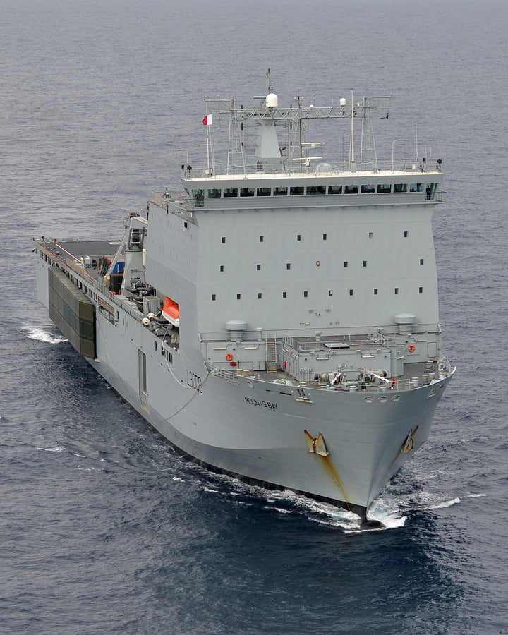 RFA Mounts Bay L3008 Royal Fleet Auxiliary Bay class auxiliary dock landing ship Photo Print or Framed Print - Hampshire Prints