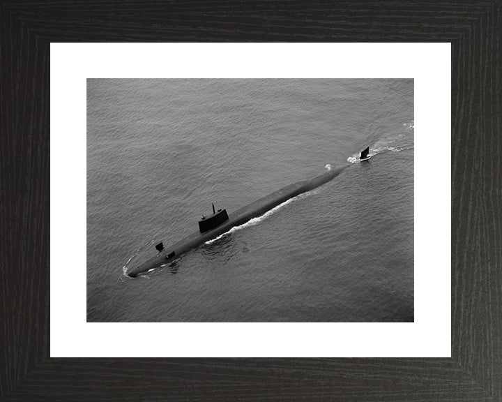 HMS Resolution S22 Submarine | Photo Print | Framed Print | Resolution Class | Royal Navy - Hampshire Prints