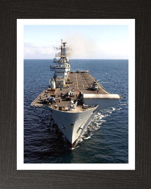 HMS Invincible R05 Royal Navy Invincible Class aircraft carrier Photo Print or Framed Print - Hampshire Prints