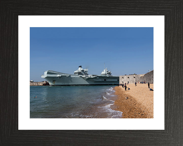 HMS Queen Elizabeth R08 | Photo Print | Framed Print | Queen Elizabeth Class | Aircraft Carrier | Royal Navy - Hampshire Prints