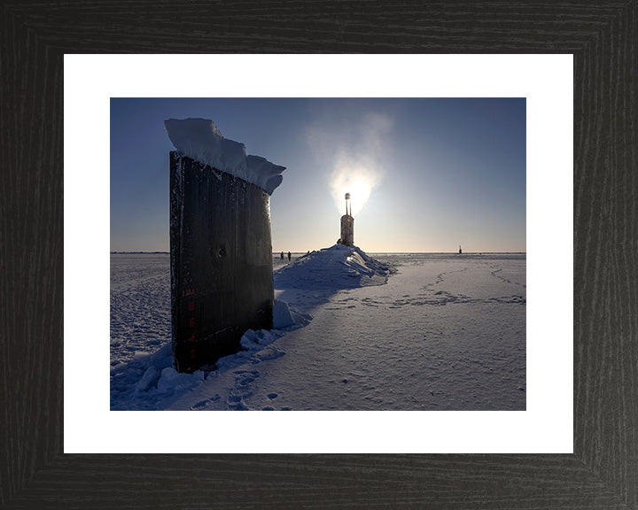 HMS Trenchant S91 Submarine | Photo Print | Framed Print | Trafalgar Class | Royal Navy - Hampshire Prints