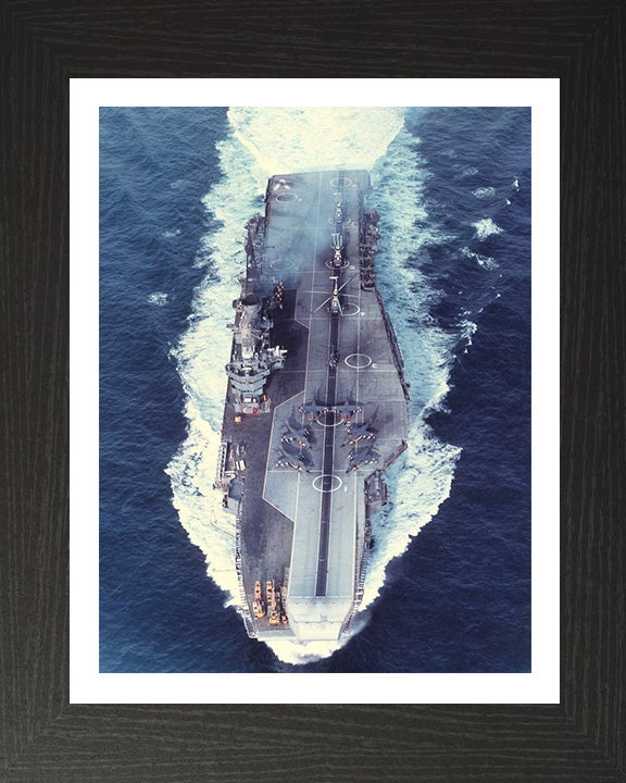 HMS Hermes R12 | Photo Print | Framed Print | Centaur Class | Aircraft Carrier | Royal Navy - Hampshire Prints