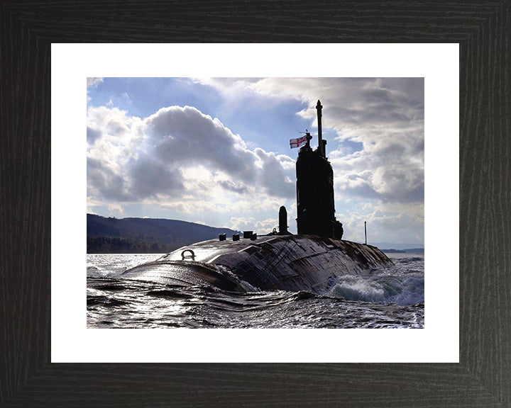 HMS Superb S109 Submarine | Photo Print | Framed Print | Swiftsure Class | Royal Navy - Hampshire Prints