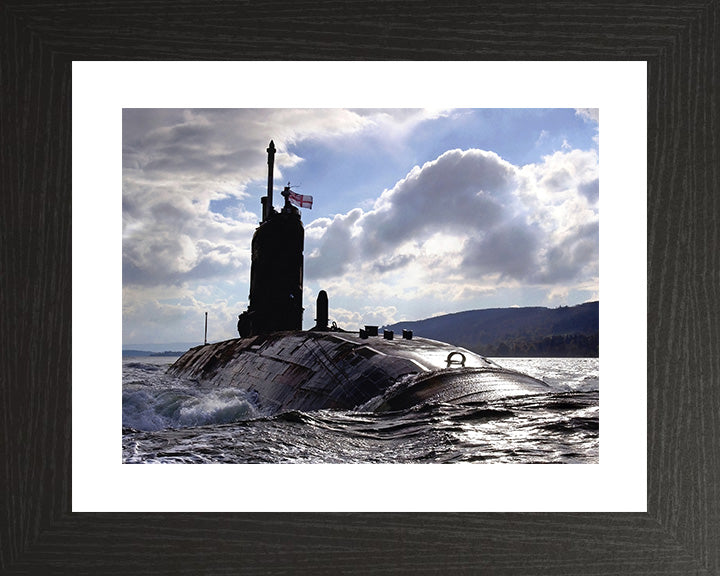 HMS Superb S109 Submarine | Photo Print | Framed Print | Swiftsure Class | Royal Navy - Hampshire Prints