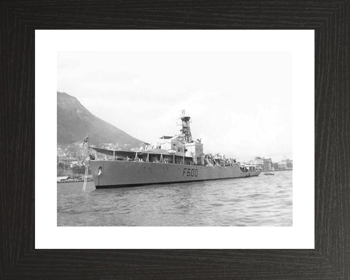 HMS St Brides Bay K600 Royal Navy Bay Class Frigate Photo Print or Framed Print - Hampshire Prints