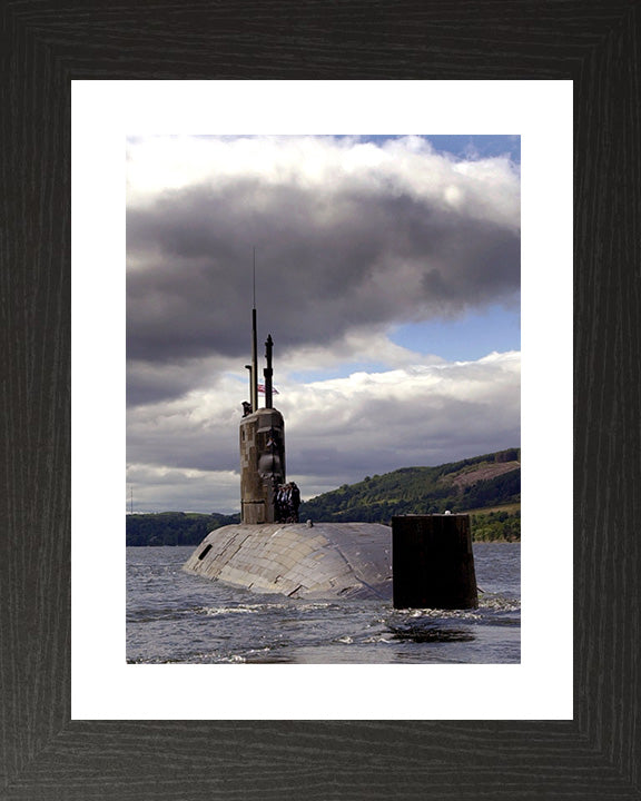 HMS Superb S109 Royal Navy Swiftsure class Submarine Photo Print or Framed Print - Hampshire Prints