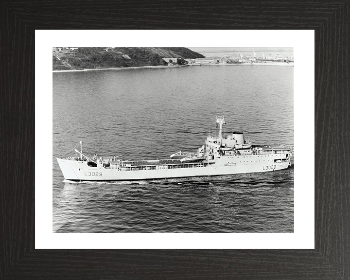 RFA Sir Lancelot L3029 Royal Fleet Auxiliary Round Table class ship Photo Print or Framed Print - Hampshire Prints
