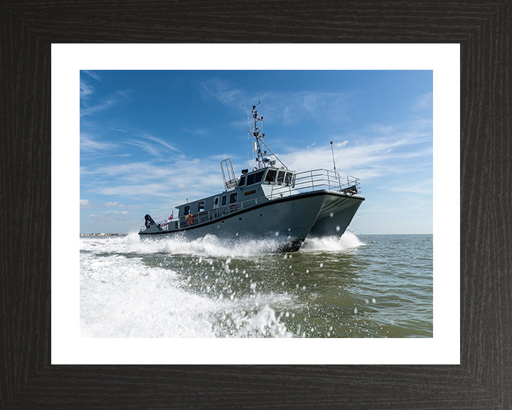 HMS Magpie H130 Royal Navy coastal survey vessel Photo Print or Framed Print - Hampshire Prints