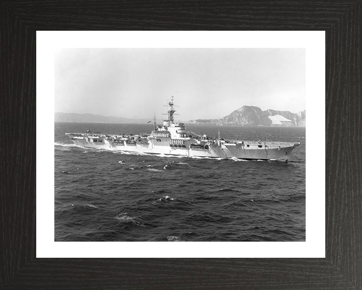 HMS Warrior R31 | Photo Print | Framed Print | Poster | Colossus Class | Aircraft Carrier | Royal Navy