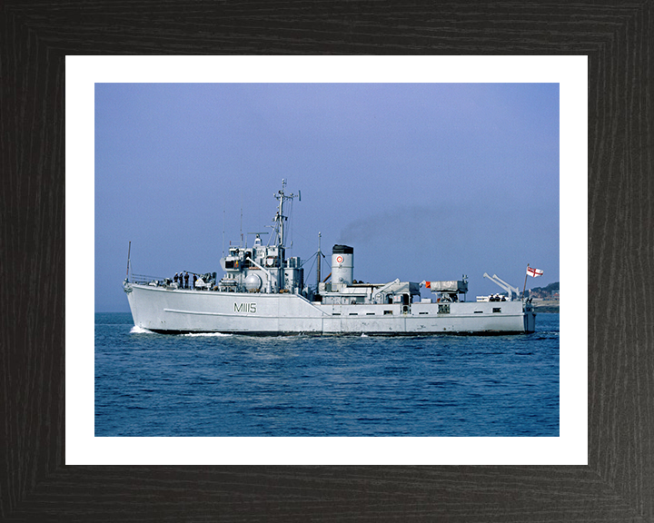 HMS Bronington M1115 | Photo Print | Framed Print | Ton Class | Minesweeper | Royal Navy