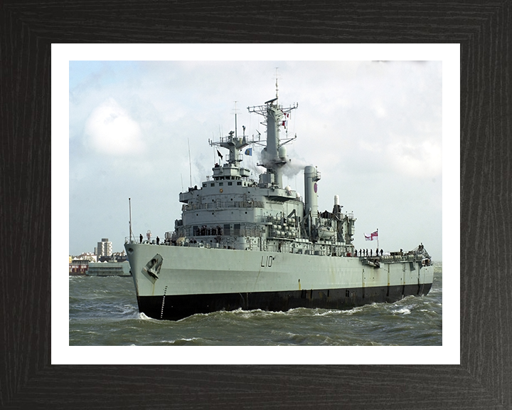 HMS Fearless L10 | Photo Print | Framed Print | Fearless Class | Amphibious ship | Royal Navy - Hampshire Prints