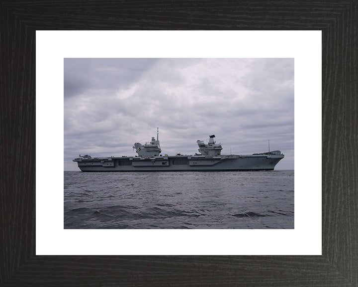 HMS Queen Elizabeth R08 Royal Navy Queen Elizabeth Class Aircraft Carrier Photo Print or Framed Print - Hampshire Prints