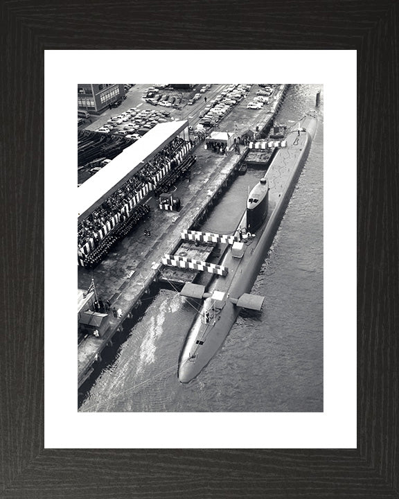 HMS Resolution S22 Submarine | Photo Print | Framed Print | Resolution Class | Royal Navy - Hampshire Prints