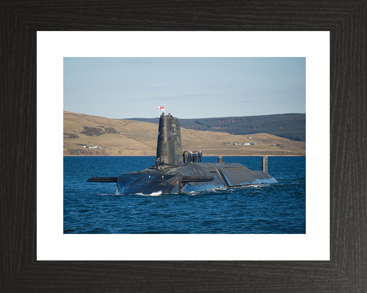 HMS Victorious S29 Submarine | Photo Print | Framed Print | Vanguard Class | Royal Navy - Hampshire Prints