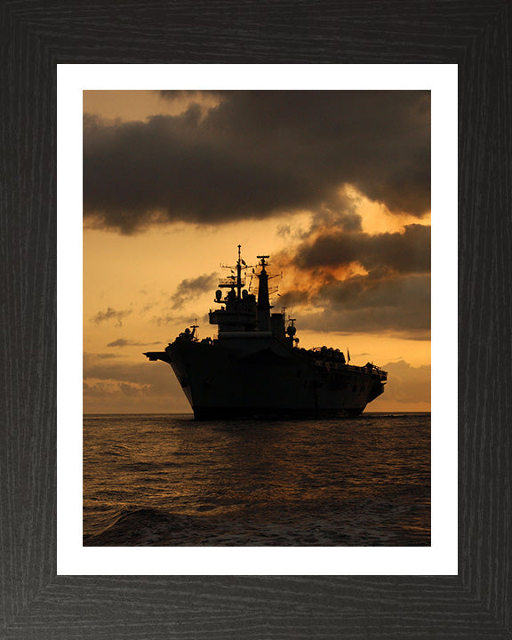 HMS Invincible R05 Royal Navy Invincible Class aircraft carrier Photo Print or Framed Print - Hampshire Prints