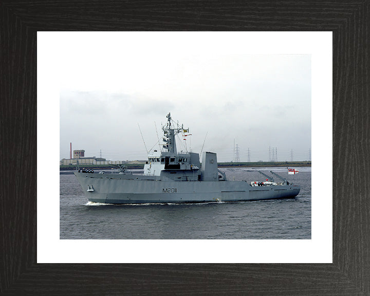 HMS Orwell M2011 Royal Navy River class minesweeper Photo Print or Framed Print - Hampshire Prints