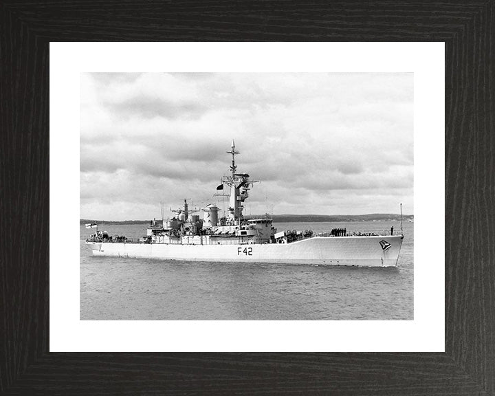 HMS Phoebe F42 | Photo Print | Framed Print | Leander Class | Frigate | Royal Navy - Hampshire Prints