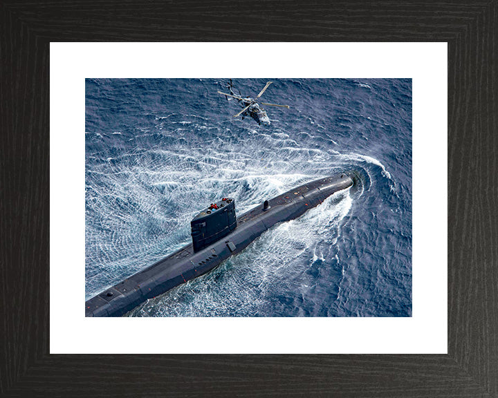 HMS Trenchant S91 Royal Navy Trafalgar class Submarine Photo Print or Framed Print - Hampshire Prints