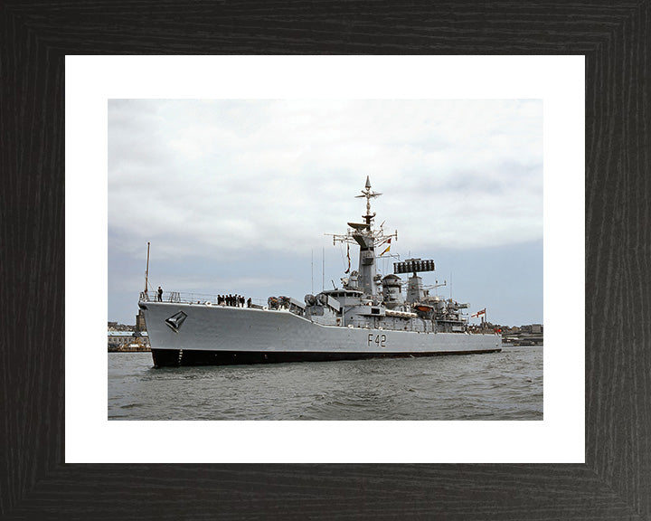 HMS Phoebe F42 | Photo Print | Framed Print | Leander Class | Frigate | Royal Navy - Hampshire Prints