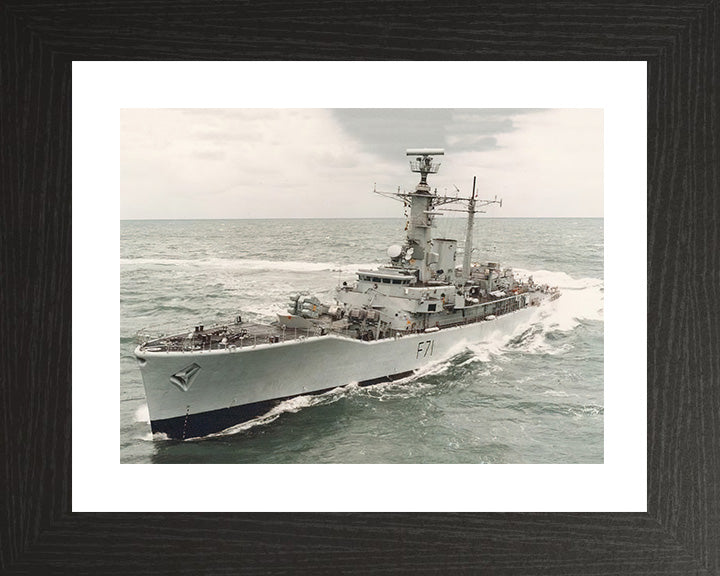 HMS Scylla F71 Royal Navy Leander class frigate Photo Print or Framed Print - Hampshire Prints