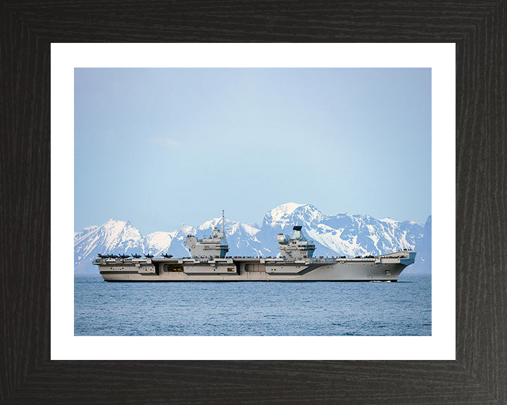 HMS Prince of Wales R09 | Photo Print | Framed Print | Queen Elizabeth Class | Aircraft Carrier | Royal Navy