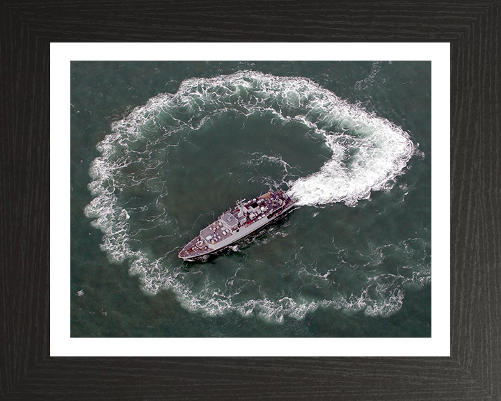 HMS Grimsby M108 Royal Navy Sandown class minehunter Photo Print or Framed Print - Hampshire Prints