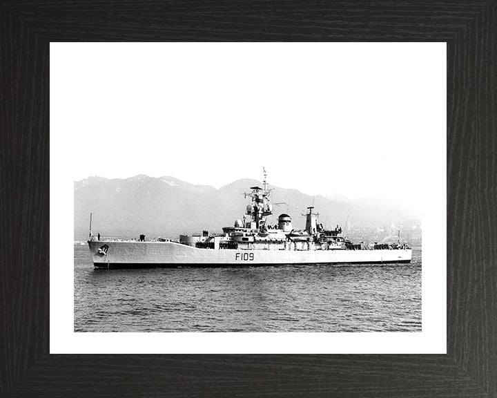 HMS Leander F109 Royal Navy Leander Class Frigate Photo Print or Framed Print - Hampshire Prints