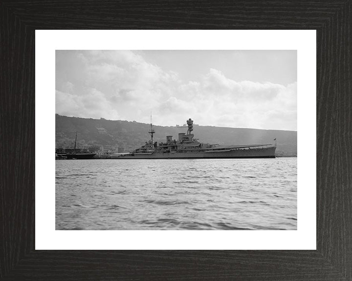 HMS Repulse (1916) Royal Navy Renown class battlecruiser Photo Print or Framed Print - Hampshire Prints