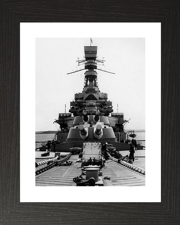 HMS Renown (1916) Royal Navy Renown class battlecruiser Photo Print or Framed Print - Hampshire Prints