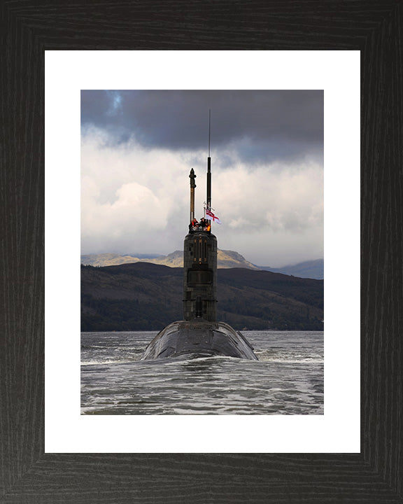 HMS Triumph S93 Submarine | Photo Print | Framed Print | Trafalgar Class | Royal Navy - Hampshire Prints