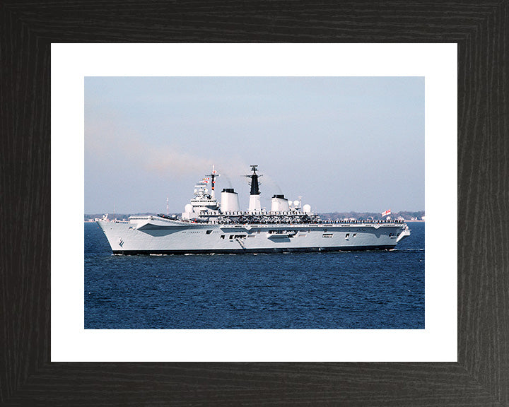 HMS Invincible R05 Royal Navy Invincible Class aircraft carrier Photo Print or Framed Print - Hampshire Prints