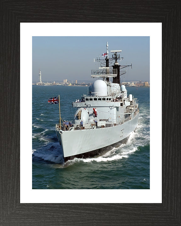 HMS Newcastle D87 | Photo Print | Framed Print | Poster | Type 42 | Destroyer | Royal Navy - Hampshire Prints