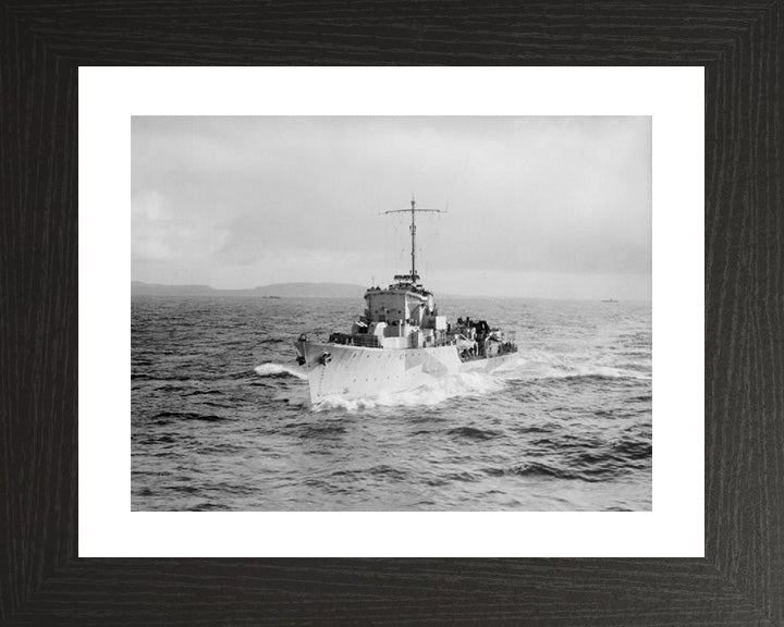 HMS Haldon L19 Royal Navy Hunt class destroyer Photo Print or Framed Print - Hampshire Prints