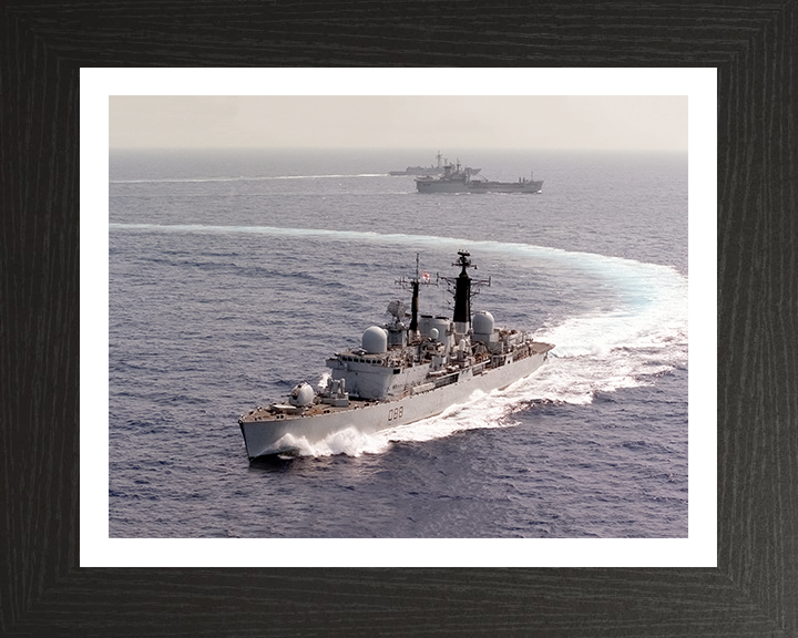 HMS Glasgow D88 Royal Navy Type 42 Destroyer Photo Print or Framed Print - Hampshire Prints