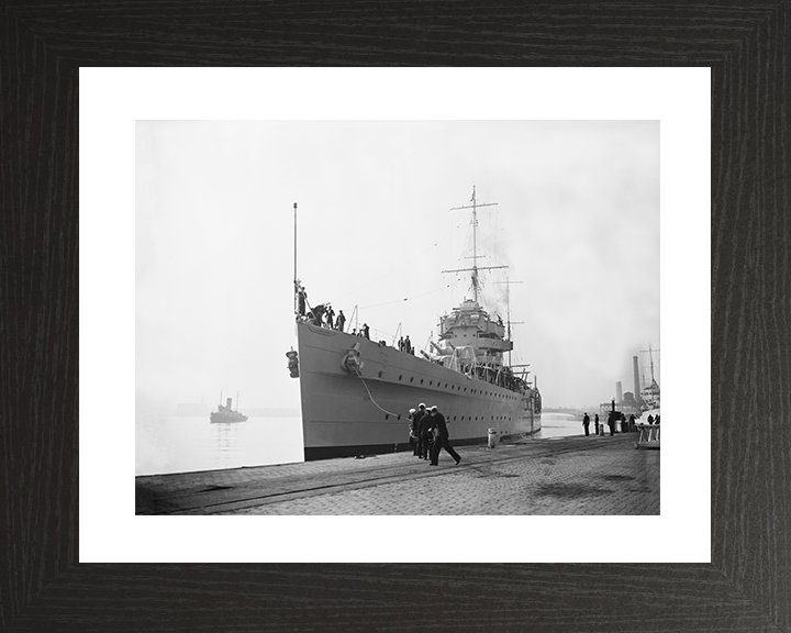 HMS York (90) Royal Navy York Class heavy cruiser Photo Print or Framed Print - Hampshire Prints