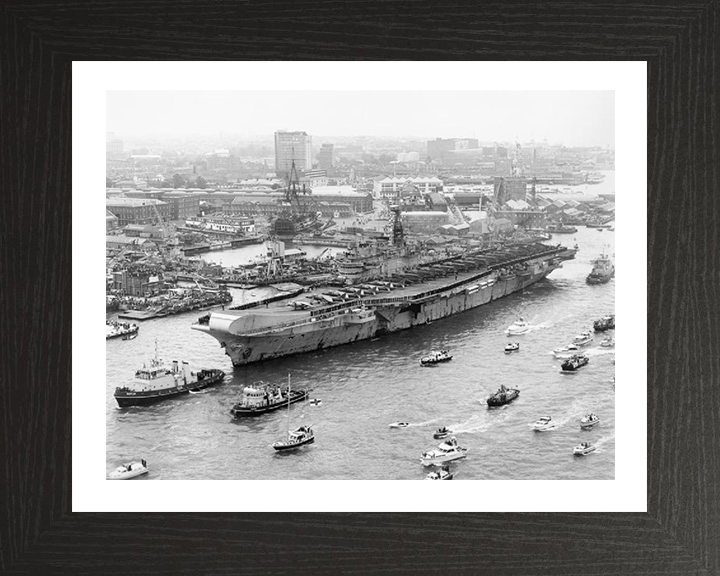 HMS Hermes R12 Royal Navy Centaur class Aircraft carrier Photo Print or Framed Print - Hampshire Prints