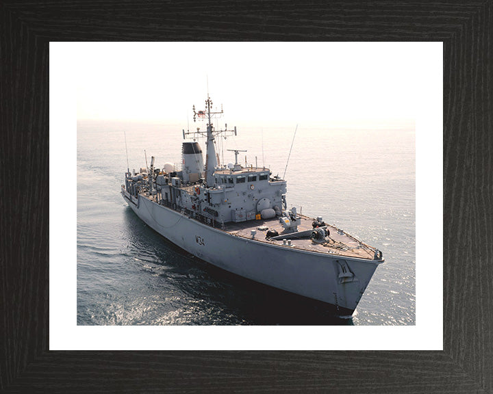 HMS Middleton M34 Royal Navy Hunt class mine countermeasures vessel Photo Print or Framed Print - Hampshire Prints