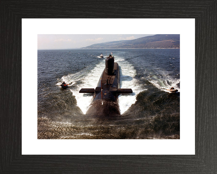 HMS Repulse S23 Submarine | Photo Print | Framed Print | Resolution Class | Royal Navy - Hampshire Prints