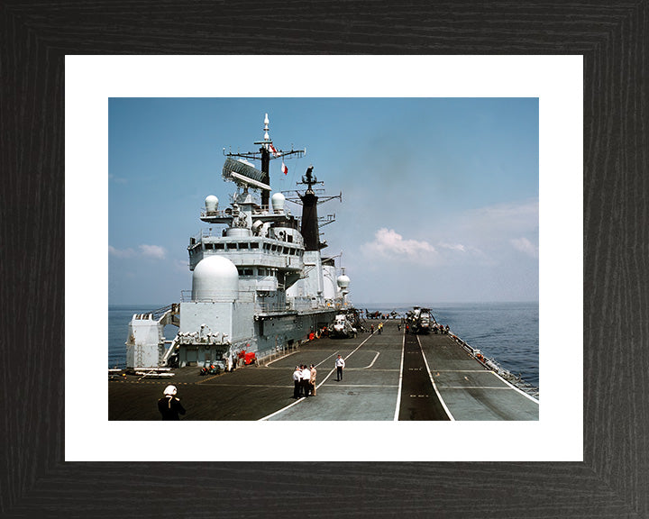 HMS Invincible R05 Royal Navy Invincible Class aircraft carrier Photo Print or Framed Print - Hampshire Prints