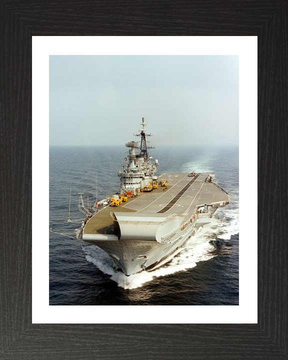 HMS Hermes R12 | Photo Print | Framed Print | Centaur Class | Aircraft Carrier | Royal Navy