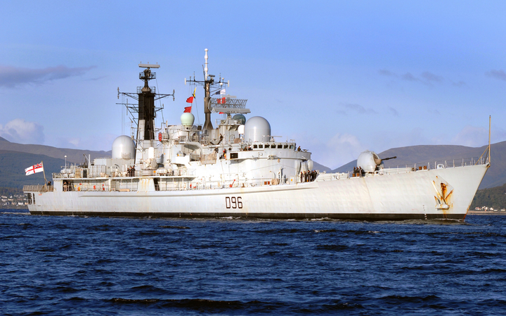 HMS Gloucester D96 Royal Navy Type 42 destroyer Photo Print or Framed Print - Hampshire Prints