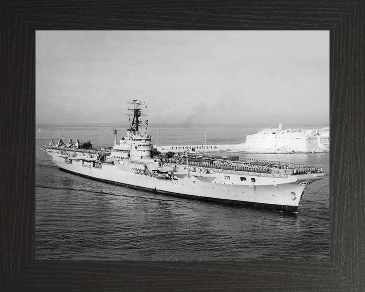 HMS Theseus R64 | Photo Print | Framed Print | Colossus Class | Aircraft Carrier | Royal Navy - Hampshire Prints