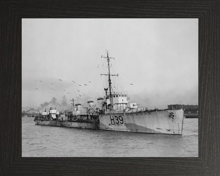 HMS Skate (1917) Royal Navy R class destroyer Photo Print or Framed Print - Hampshire Prints