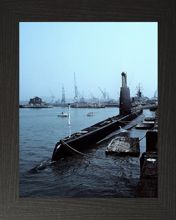 HMS Onyx S21 Royal Navy Oberon class Submarine Photo Print or Framed Print - Hampshire Prints