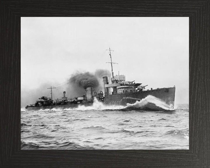 HMS Vimiera (1917) Royal Navy V class destroyer Photo Print or Framed Print - Hampshire Prints