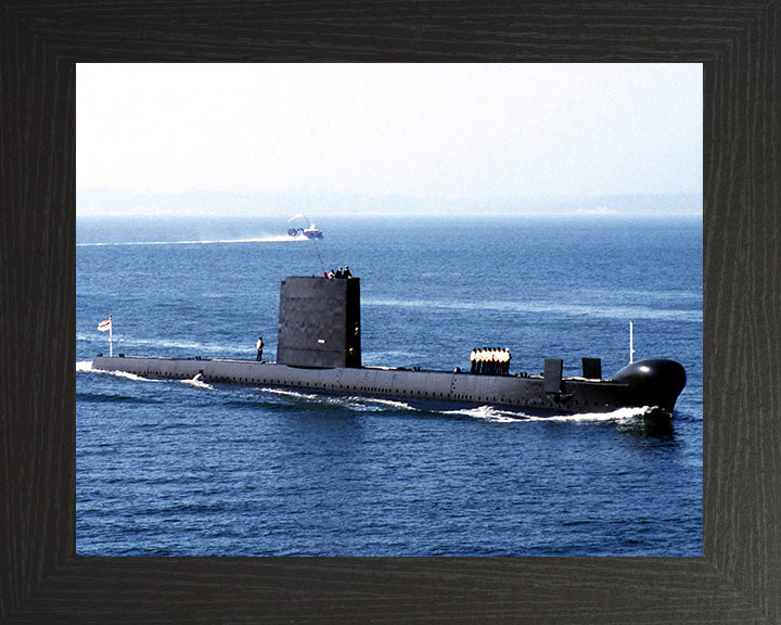 HMS Opossum S19 Royal Navy Oberon class Submarine Photo Print or Framed Print - Hampshire Prints