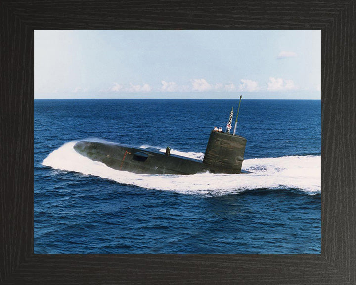 HMS Courageous S50 Submarine | Photo Print | Framed Print | Valiant class | Royal Navy - Hampshire Prints