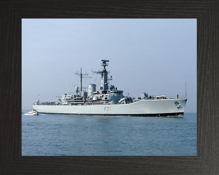 HMS Scylla F71 Royal Navy Leander Class Frigate Photo Print or Framed Print - Hampshire Prints